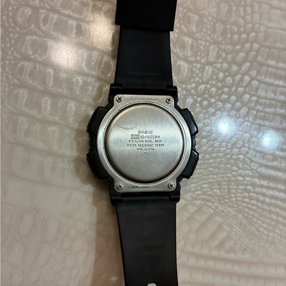 Casio Black watch - Picture 4 of 9